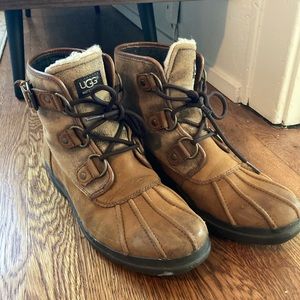 Ugg winter boots